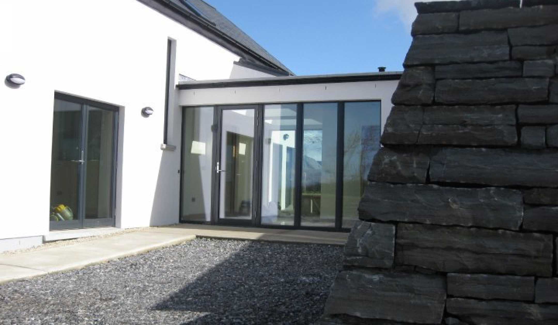 Frank & Grainne Macelhatton Private  House